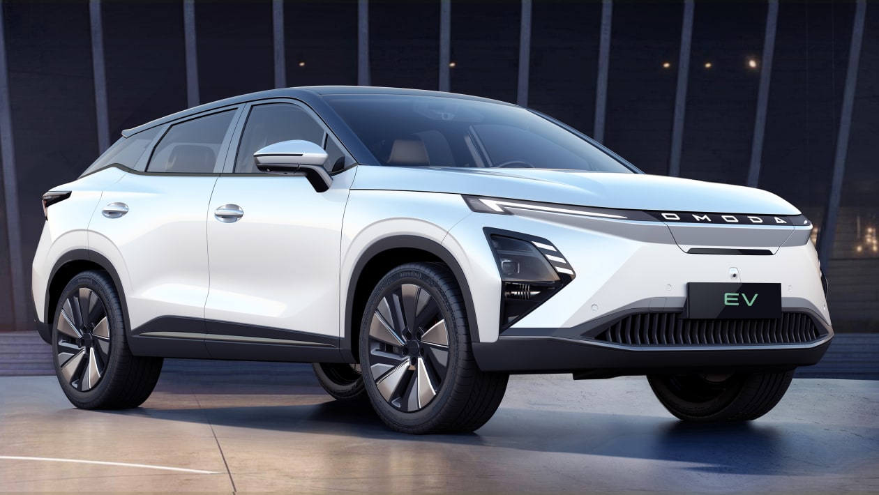 2024 Omoda 5 SUV reveal pictures DrivingElectric